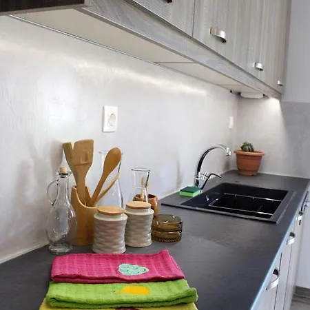 Beachside In Centre! Apartament *