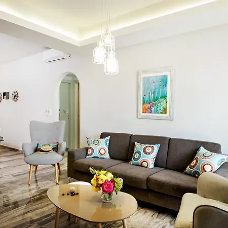 Beachside In Centre! Apartament *